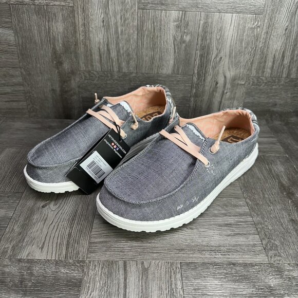 Hey Dude Wendy Boho Women's size 6 Light Grey Lightweight Slip On Shoes - Picture 3 of 8